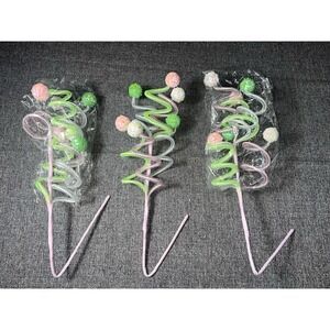 KINGYEE 23" Pastel Green‎ Curly Spray 3/Bag.     Pink/white/green